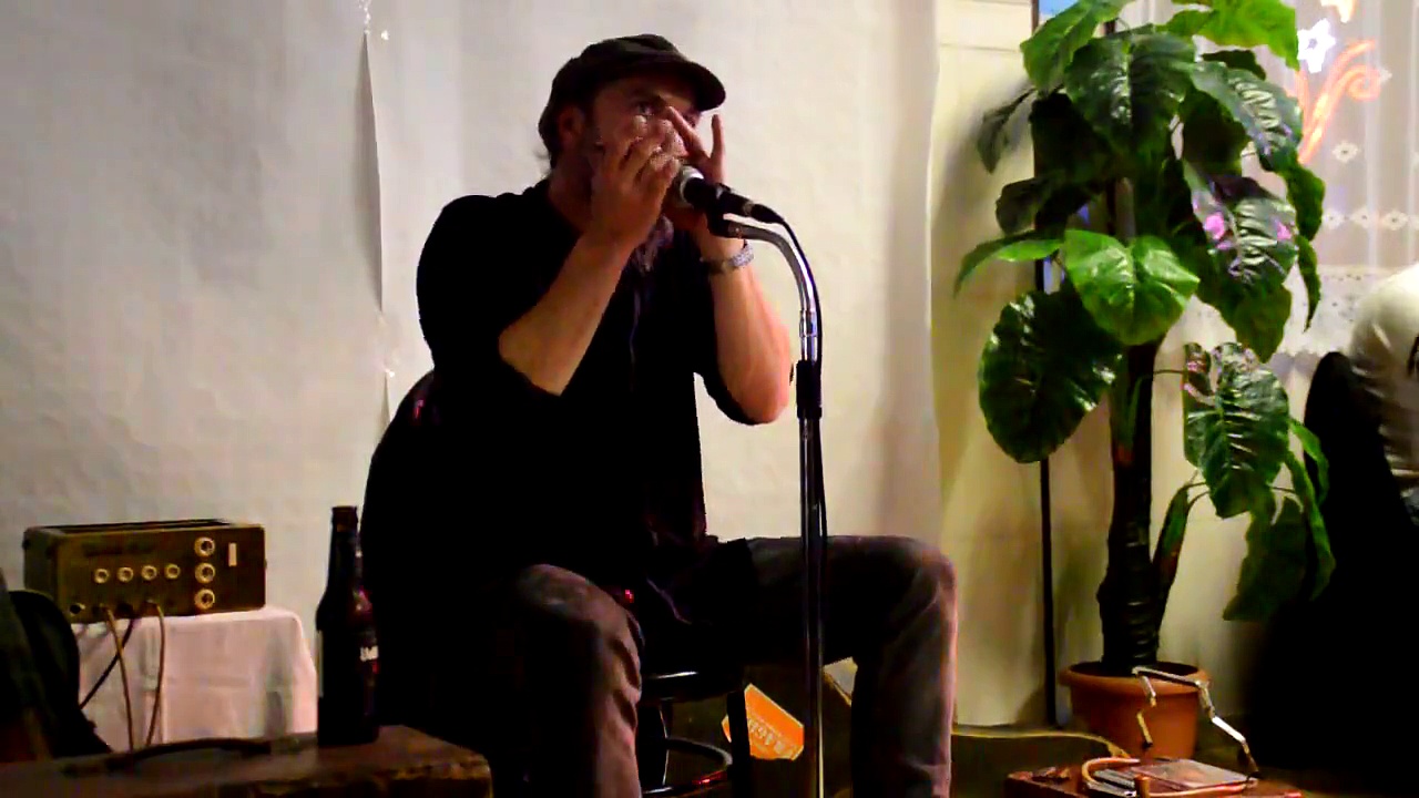 Food & Music Bar La Charca  The Walking Stick Man