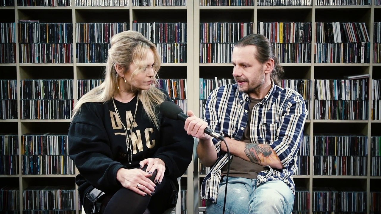 Iza Kowalewska vs Artur Rawicz - 1 NA 1