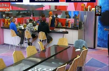 Vera, Rudo e Rox com mimo para Shira - 15.11.2015