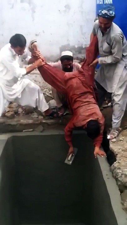 AND THAT IS HOW DESI PROs DO IT-CRAZY FUNNY VIDEOS