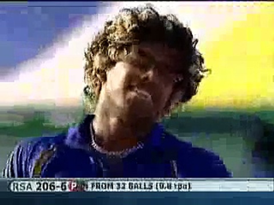 Lasith Malinga takes 4 wickets in 4 balls