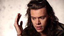 Harry Styles Disses Zayn Malik On Stage At One Direction Concert VIDEO