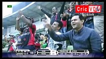 Shahid Afridi 2 Wickets 4 Overs 5 Run and 2 Wickets in 21st Match BPL 2015