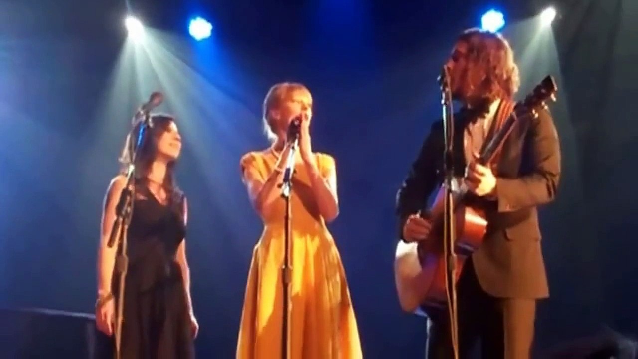 Taylor Swift Safe And Sound