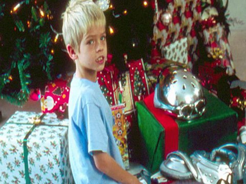 I Saw Mommy Kissing Santa Claus full movie