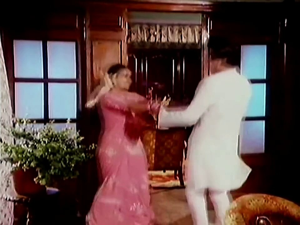 Apna Ghar Hai - Swarg Se Sundar - Title Song (720p HD Song)