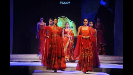 Sonakshi Sinha showstopper at Blenders Pride Fashion Tour 2015