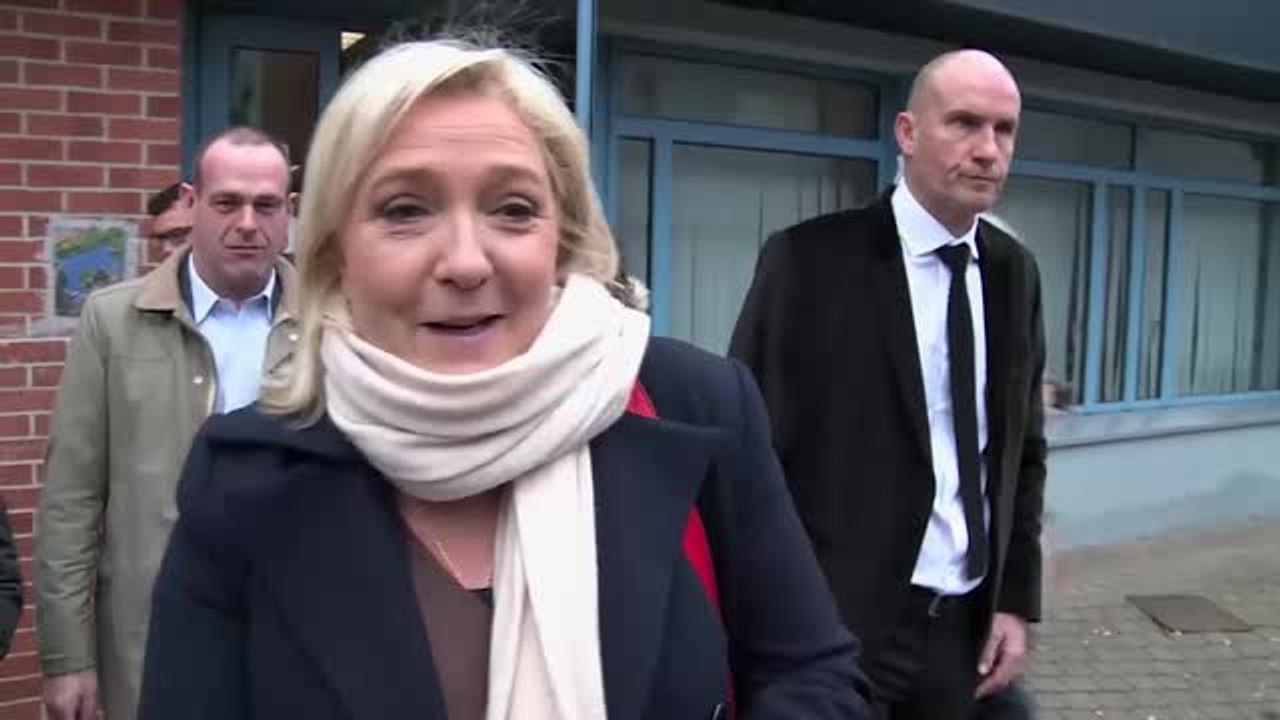 Élections régionales : Marine Le Pen a voté à Henin-Beaumont, ce matin