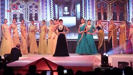 Raveena Tandon Ramp Walk  Indian Bullion & Jewellery Association IBJA fashion show