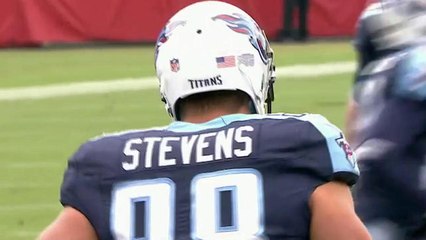 Titans Craig Stevens with a 10-yard touchdown