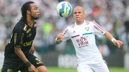 Figueirense pressiona, leva sustos, mas vence o Flu e evita rebaixamento