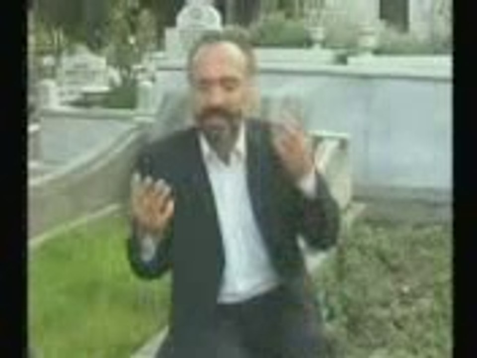 KABRİBİN İLK GECESİ