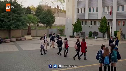 Kırgın Çiçekler 23.Bölüm - Papyonlu Maymuna Döndüm!