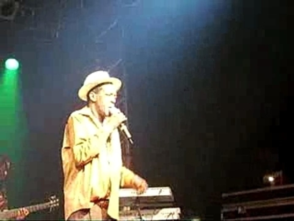 GREGORY ISSAC LIVE A TOULOUSE