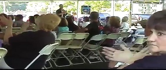 Scott Michael sings 'SWING DOWN SWEET CHARIOT' at Elvis Week