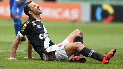 Com empate, Vasco é rebaixado e Coritiba se salva no Brasileiro