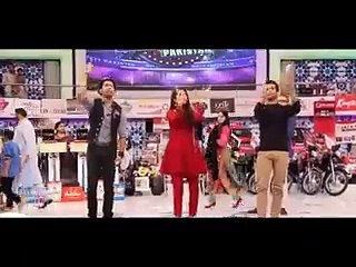 Fahad mustafa dances with Mahira khan and Shaharyar munawwar on Shakar Wandaan Re