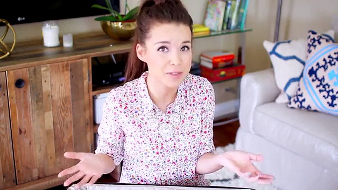 What's In My Suitcase Packing Tips!