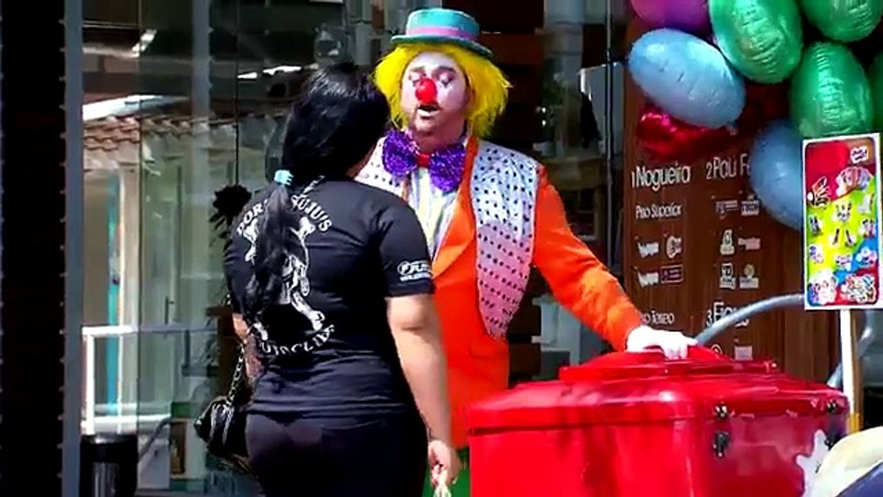 Clown Prank 2 Complete Out Door Fun