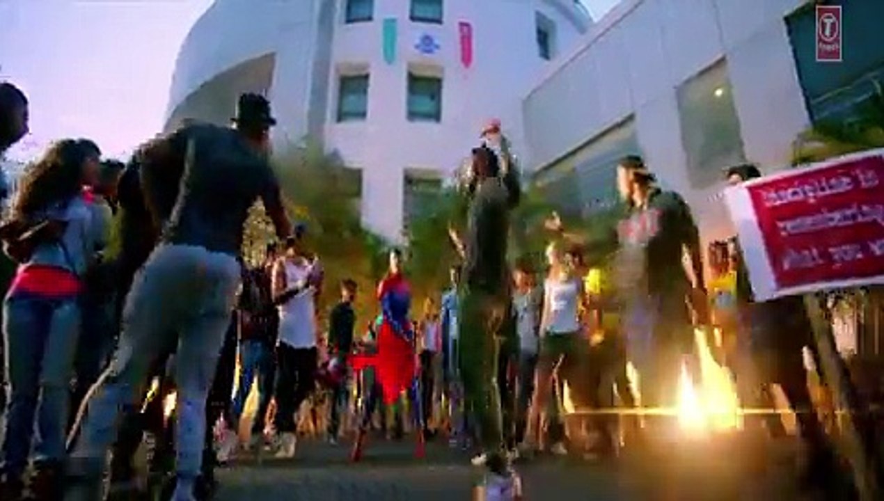 Super Girl From China – Sunny Leone, Mika Singh (2015) Official Video Song [HD]