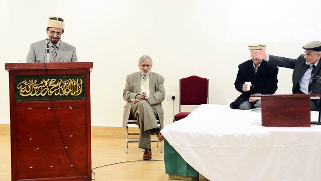 NAZM . POEM . URDU . Ahmadiyya . Ahmadi . Pehnay Huay . Munawar Kanday