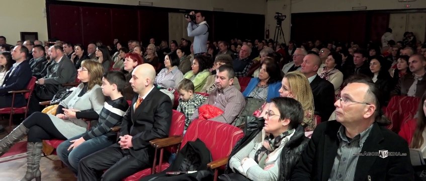 AGORA MEDIA | Secvenţe din spectacolul caritabil susţinut pentru sprijinirea lui Mihai Popescu