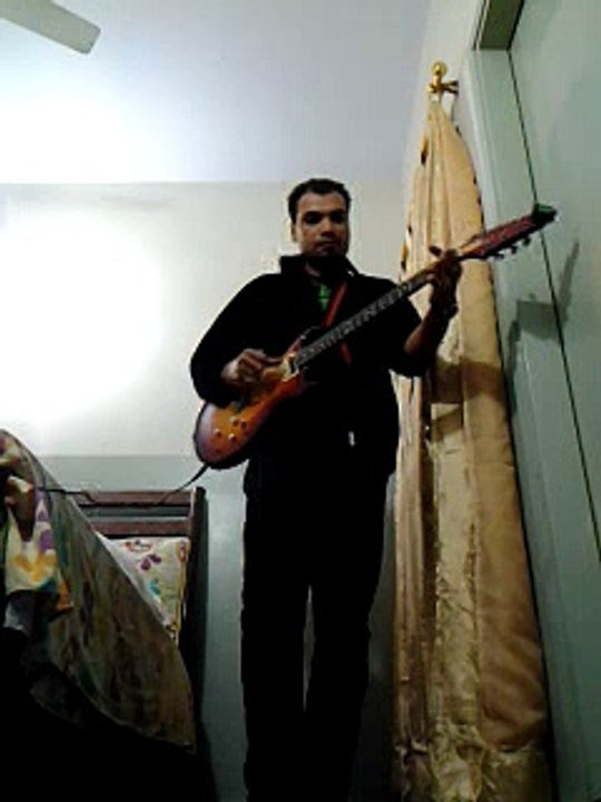 GUITAR PRACTICING!!
