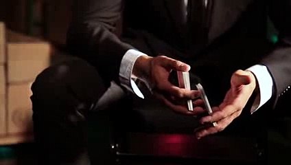 Amazing Card Magic - Learn How To Shuffle Like The Pros In The Casinos!