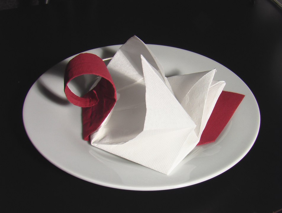 Pliage serviette cygne