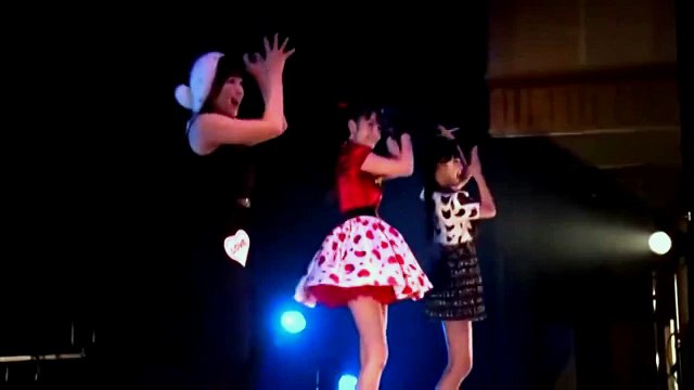 Morning Musume -Koibito ni wa Zettai ni Shiraretakunai [Sub Espanol]