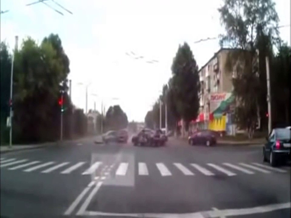 World's Most Dangerous and Risky Car Accident Live Video 2015/2016