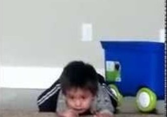 Hilarious Toddler Avoids Potty Training Duties