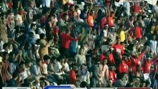 BPL 2015 - Mohammad Amir 4-30 vs Rangpur Riders -