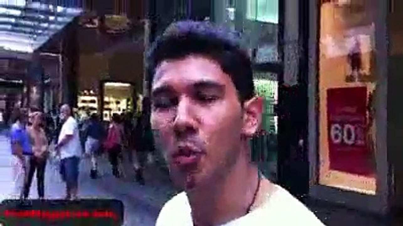 Street Magic Challenge! Coin Magic Performance
