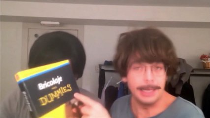 Auronplay y Wismichu tiran REGALOS de sus FANS a la BASURA|Repost porque me lo han borrado, vergüenza. (Completo)