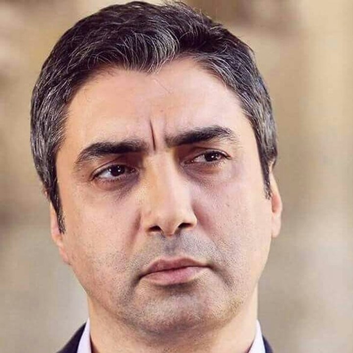 مسلسل وادي الذئاب (الجزء) العاشر الحلقة 23 و 24 مترجمة