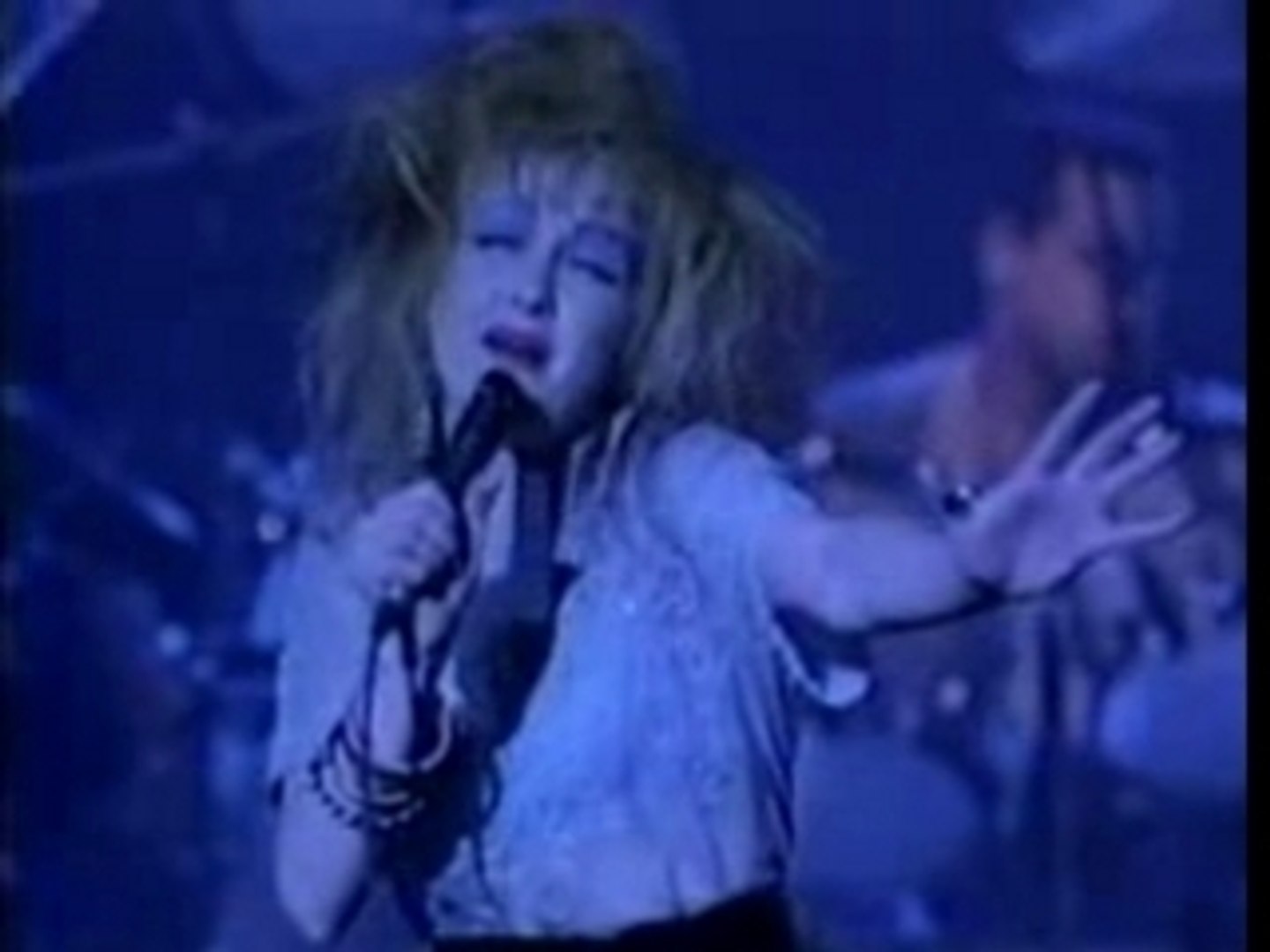 Cyndi Lauper - All Through The Night - video Dailymotion