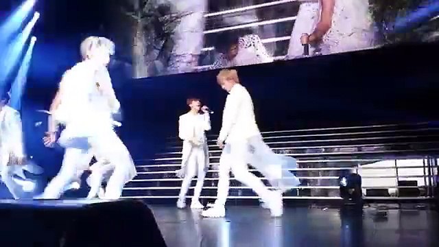 B.A.P 1004 (Angel) Warrior 비에이피 = 천사 워리어 {Live on Earth L.A. 2014}