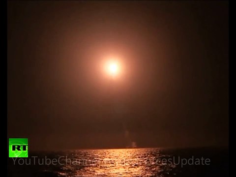 PUTIN SENDS MESSAGE with Russian navy missile test