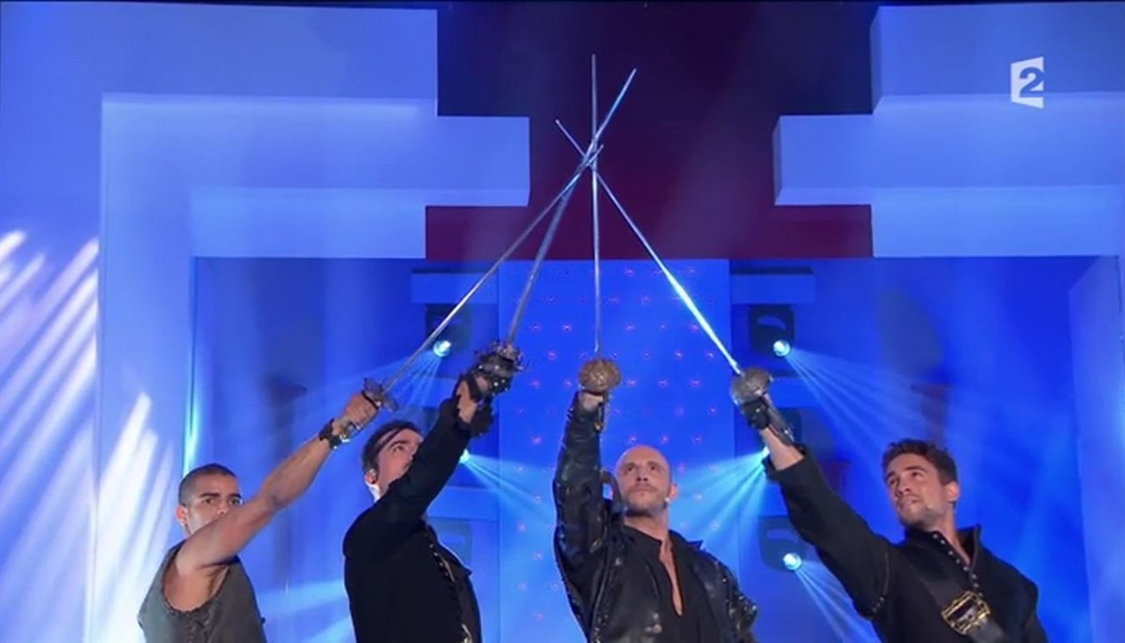 Un Jour - Les 3 Mousquetaires dans Vivement Dimanche (6/12/2015)
