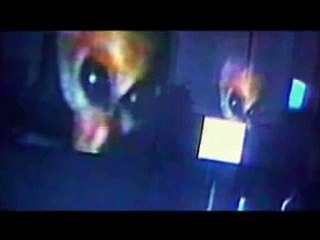 Victor, l'homme mystérieux décrit L'interview d'un supposé Alien sur S4 refait surface 11 ans plus tard ??