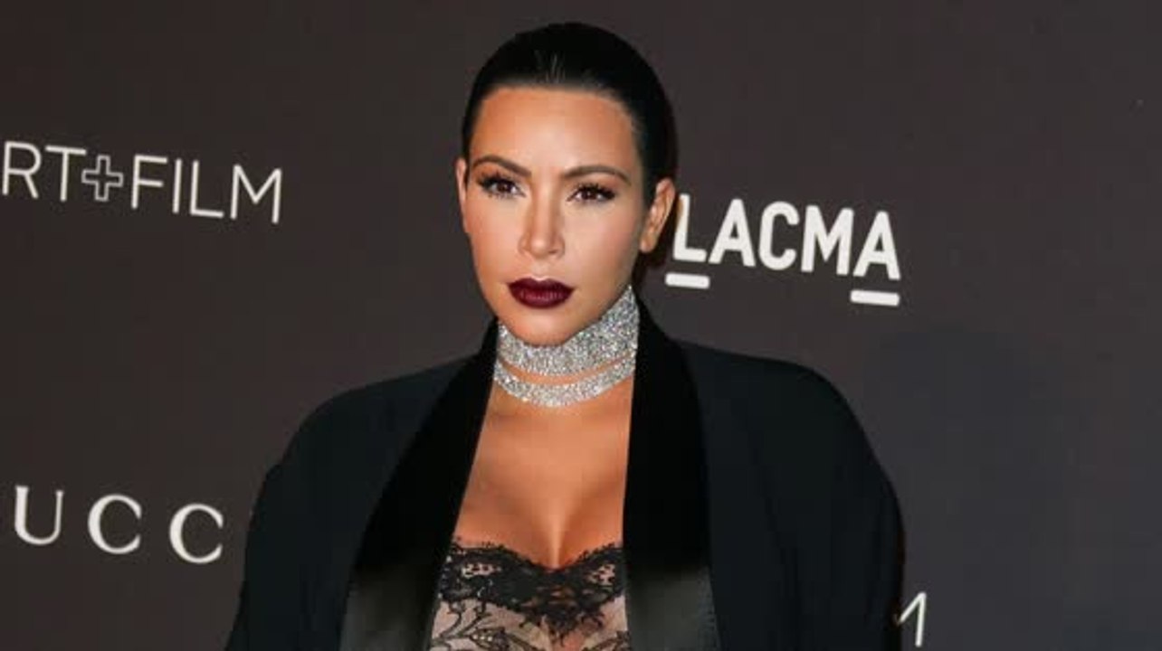 Kim Kardashian könnte ihren Sohn nach ihrem verstorbenen Vater benennen