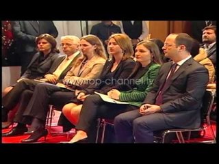 Tusk-Rama: Të bashkuar do të fitojmë mbi terrorizmin - Top Channel Albania - News - Lajme