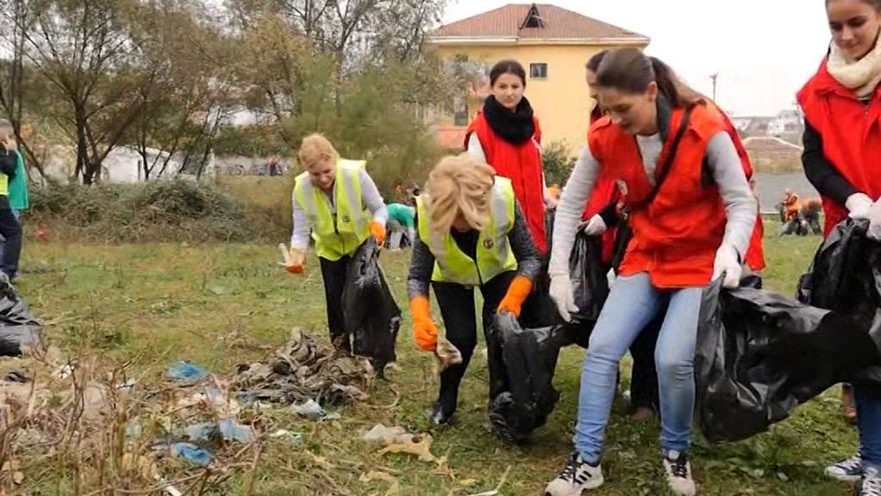BASHKIA E TIRANES PARALAJMERON PRISHJEN E NDERTIMEVE MBI KOLEKTORET E KULLIMIT LAJM
