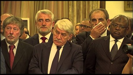 NISHANI PRITJE NE PRESIDENCE ME RASTIN E 103 VJETORIT TE PAVARESISE