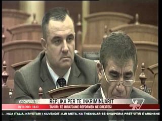 News Edition in Albanian Language - 26 Nëntor  2015 - 19:00 - News, Lajme - Vizion Plus