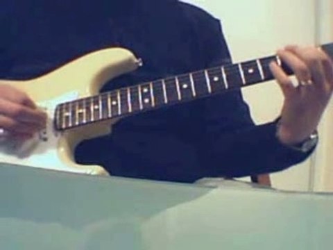 While my guitar gently weeps par PACHAMECY