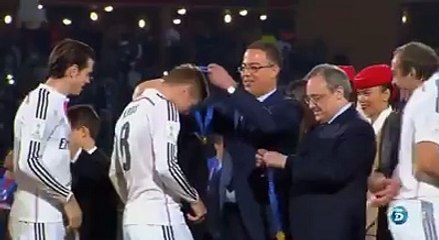 Cristiano Ronaldo beri nje gjest shqiptar , injoron Platini-në.