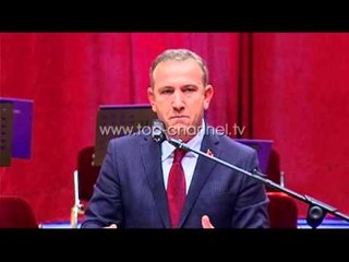 Kosovë, aktivitete për nder të 28 Nëntorit - Top Channel Albania - News - Lajme