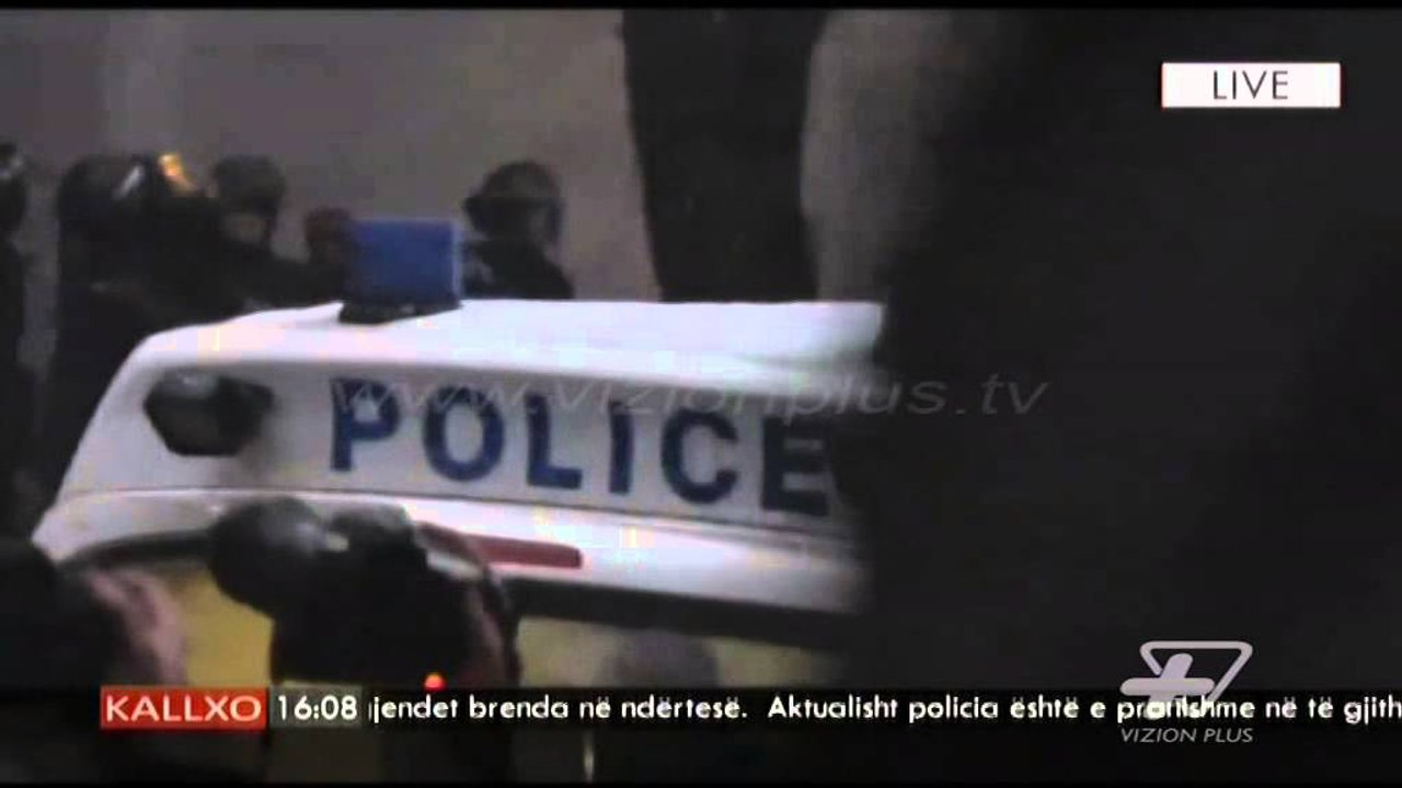 Momenti i arrestimit te Albin Kurtit - News, Lajme - Vizion Plus